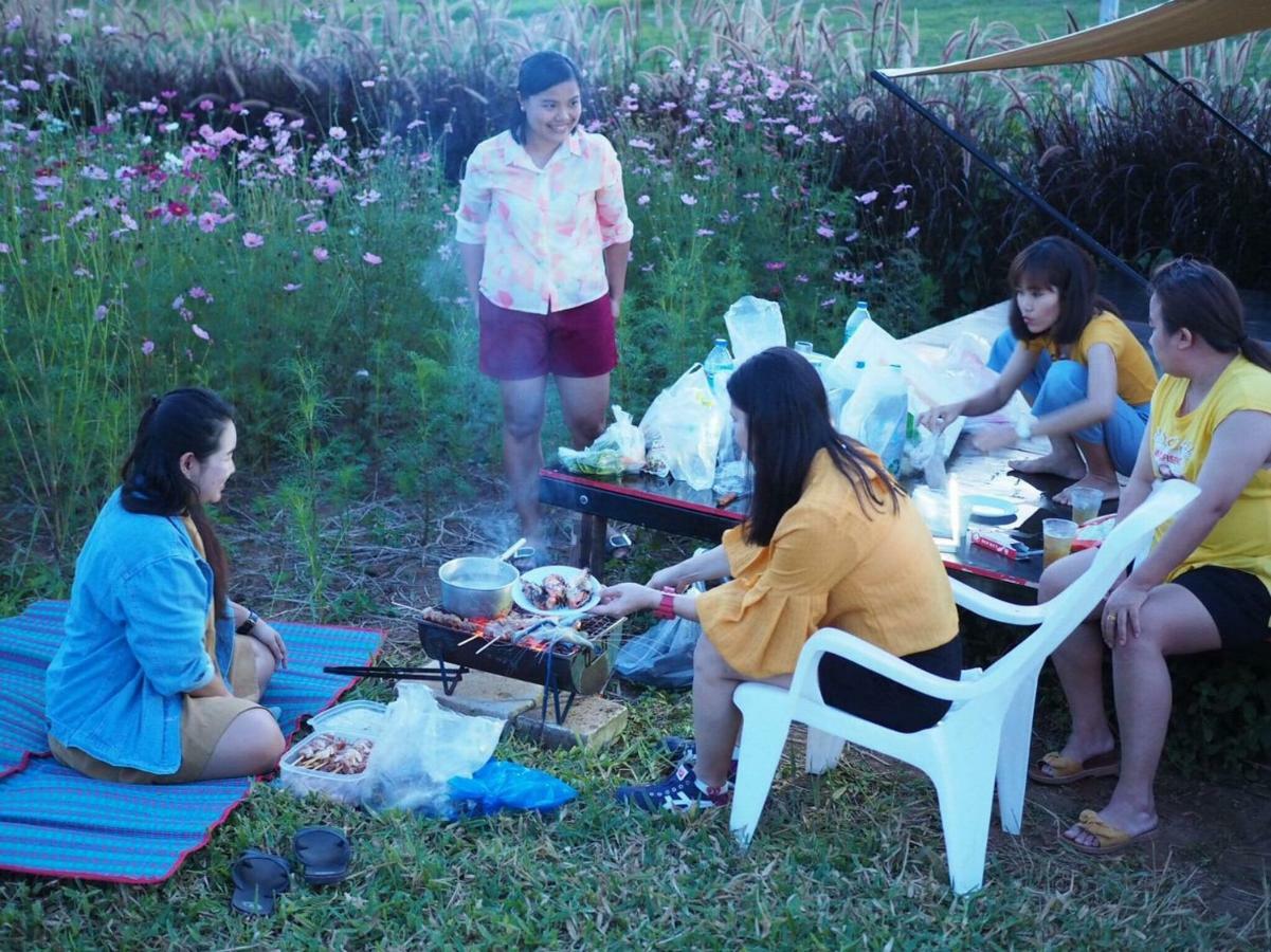 ホテル Kondee Cino Cafe & Glamping カオコー エクステリア 写真