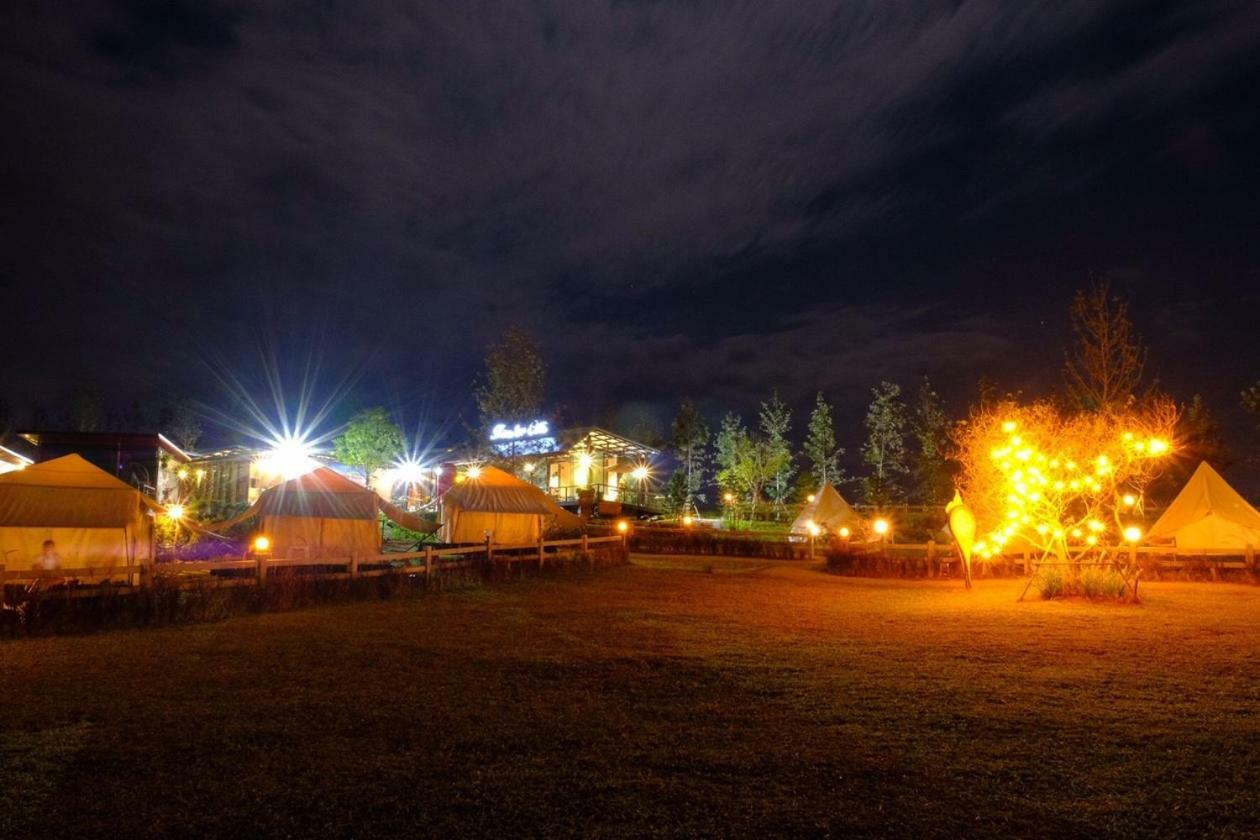 ホテル Kondee Cino Cafe & Glamping カオコー エクステリア 写真